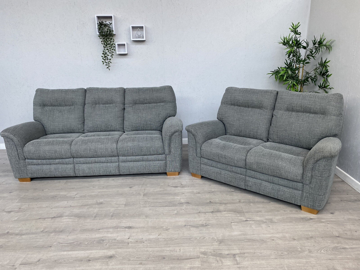 Parker Knoll - HUDSON 23 Fabric 3 Seater + 2 Seater Sofas + Stool - RRP £5,215