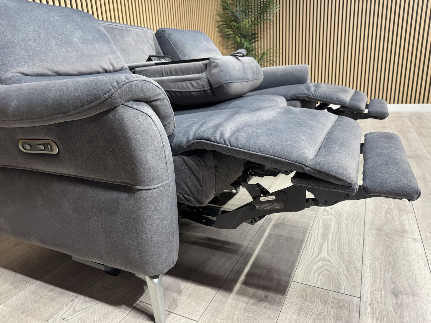 F. Village DAYTONA Fabric 3 Seater Power Recliner Bluetooth Sofa - RRP £1,695