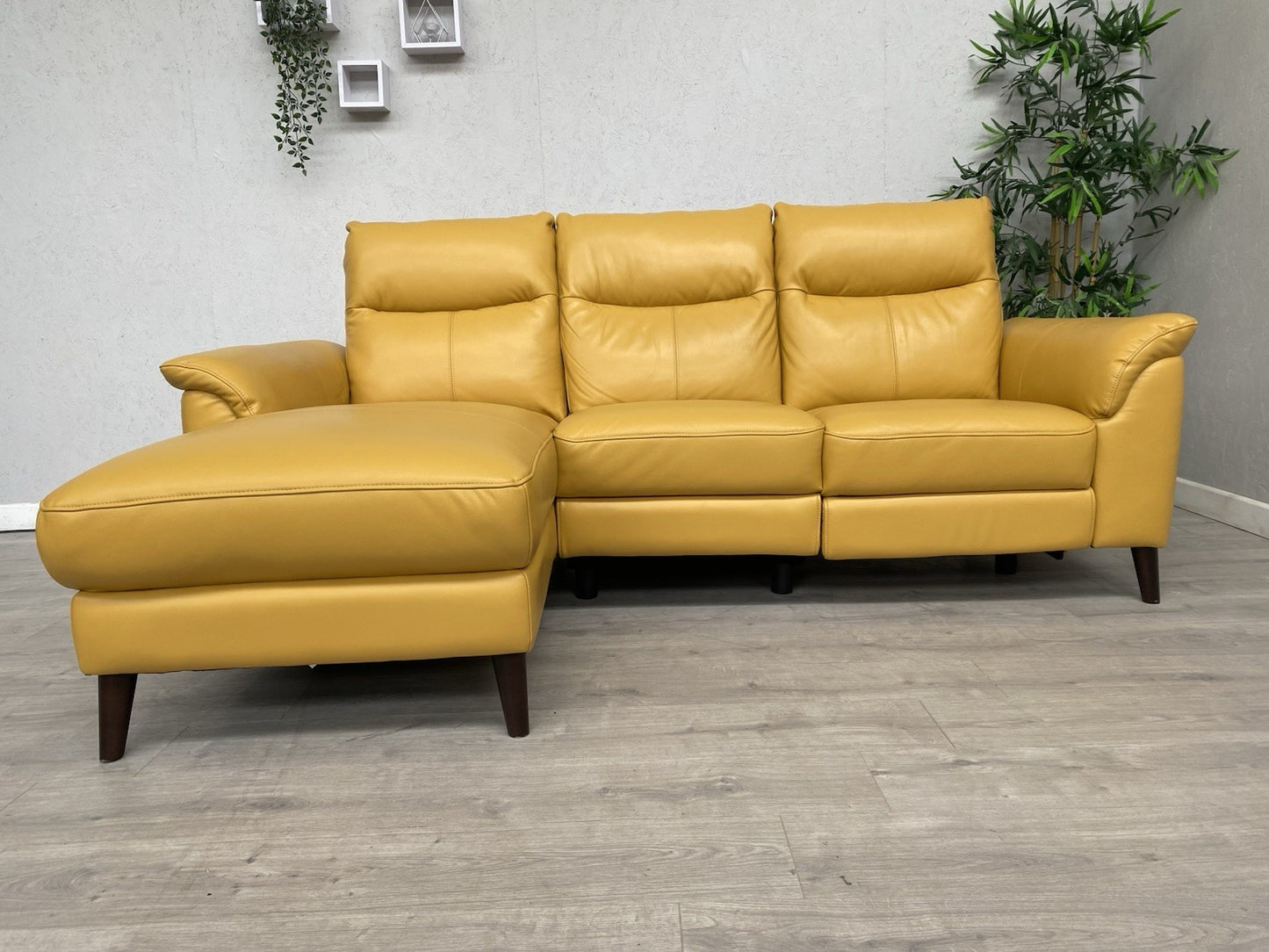 Furniture Village MORGAN Leather Power Recliner LHF Chaise End Sofa - RRP £1,995