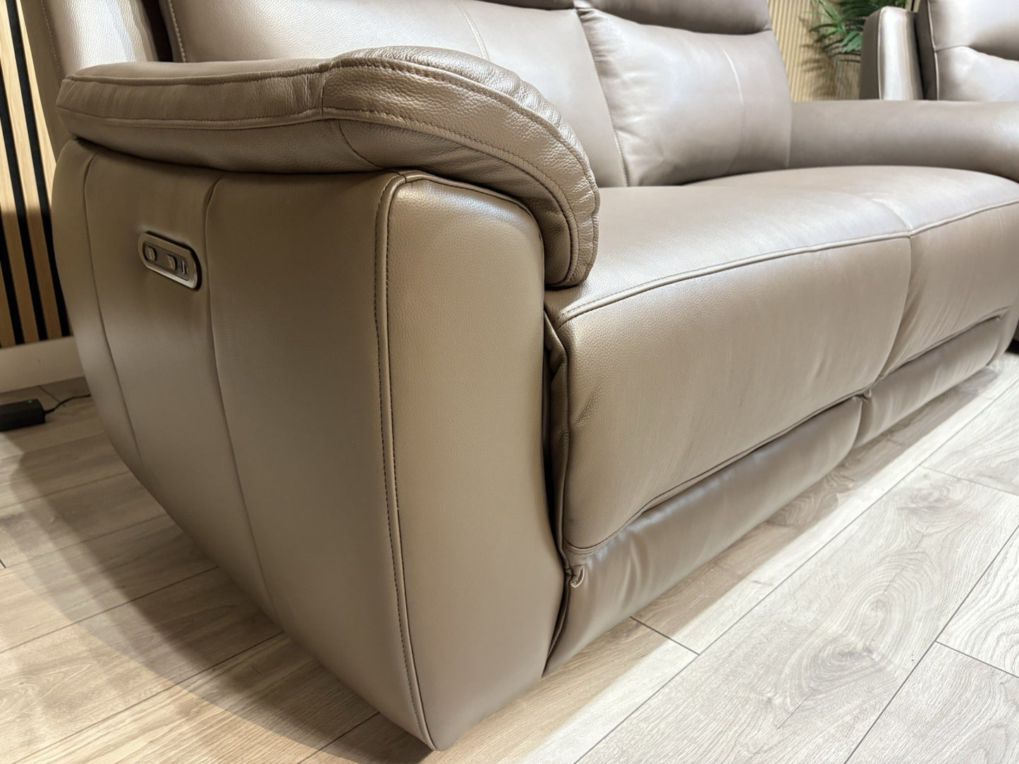 NAVONA 3 Seater + 2 Seater Leather Sofa Set, Power Recliners - RRP £3,498