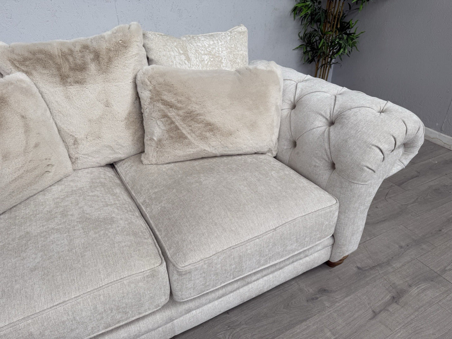 Furniture Village BLENHEIM Fabric 2 Seater Sofa Scatter Back Ivory - RRP £2495