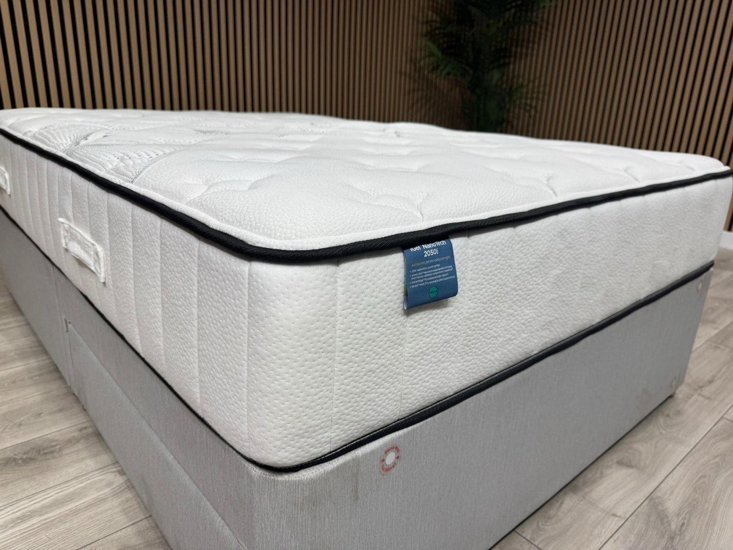 IGEL Nanotech 2050i 4ft 6 Double Mattress, Firm - RRP £1,099