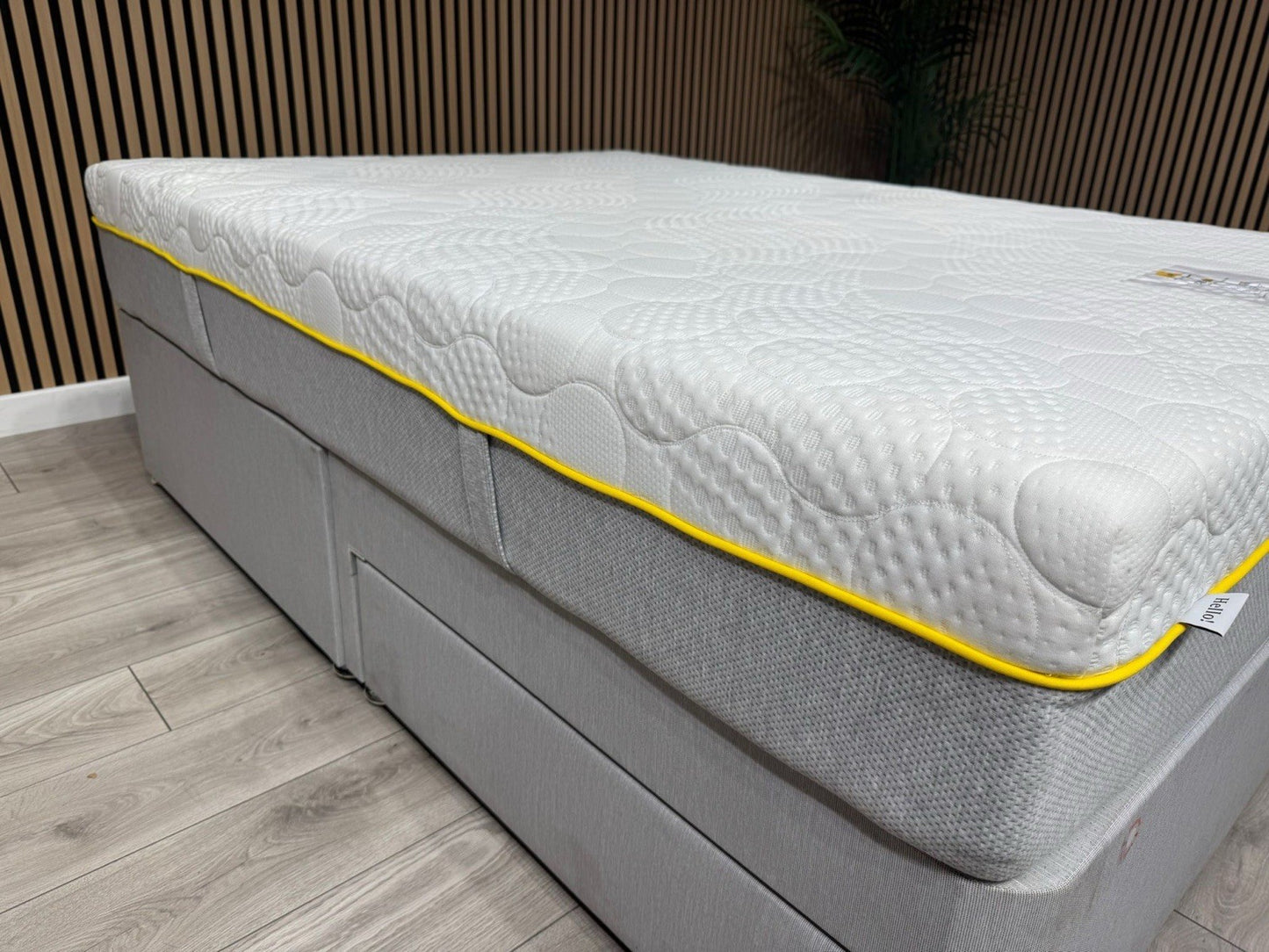 EVE Hybrid Duo 4ft 6 Double Mattress - RRP £599