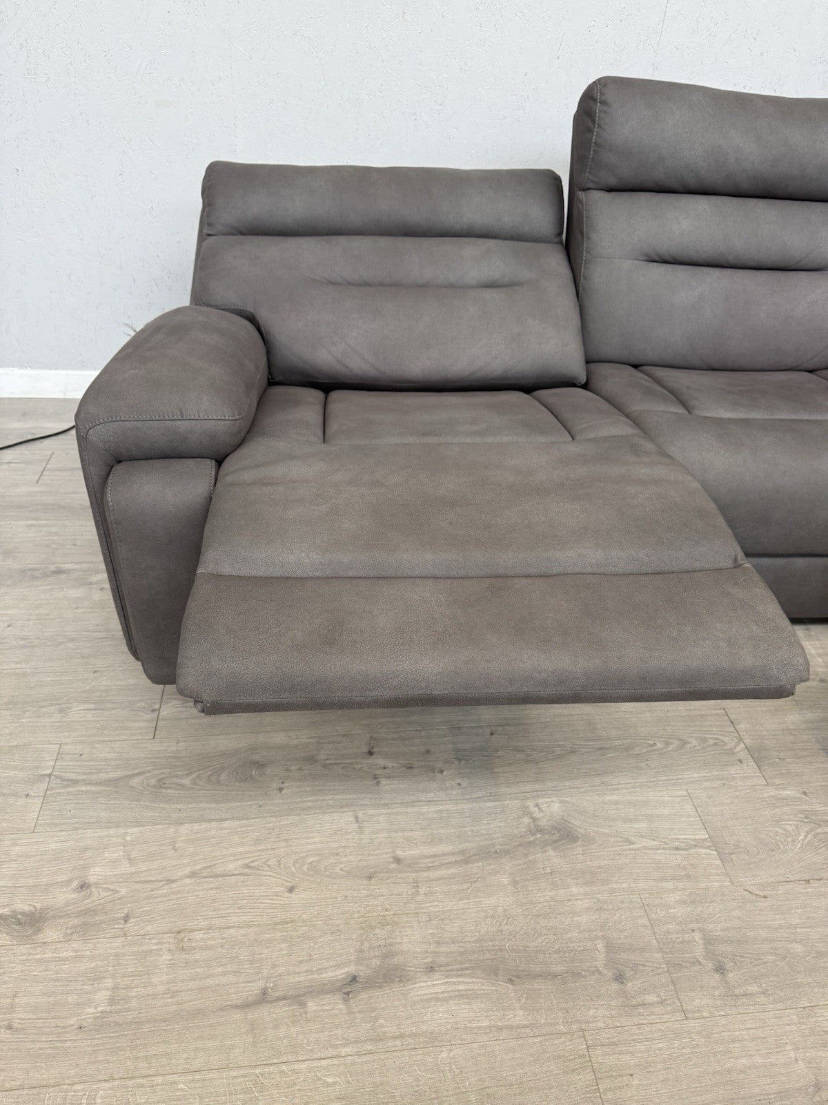 Furniture Village CINEMAX 3 Seater + 2 Seater Power Recliner Media Sofa Set.