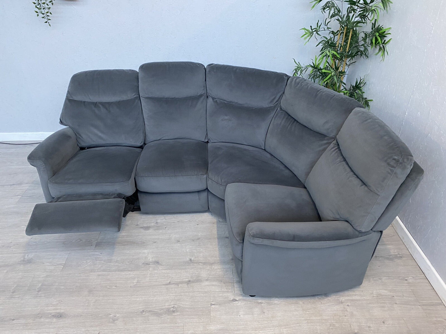 Furniture Village LILLE Fabric Compact Corner Sofa, Power Recliner - RRP £1,895