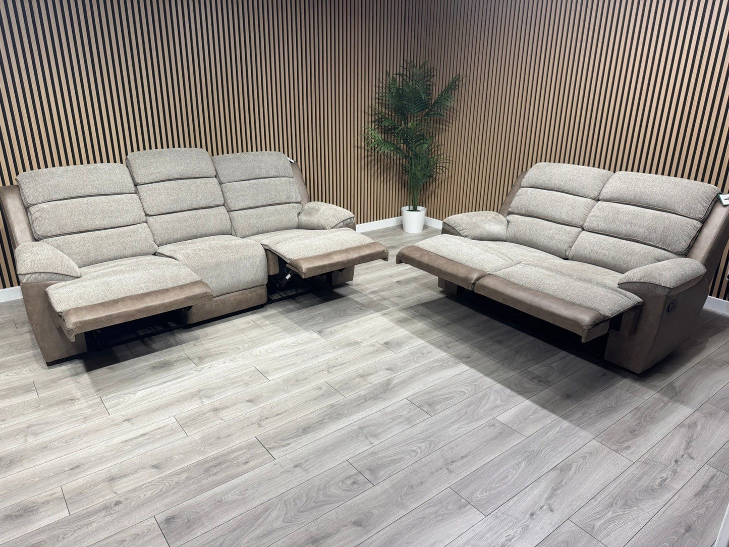 DFS LAKELYN Style Fabric 3 + 2 Seater Sofa Set, Manual Recliners - RRP £2,978