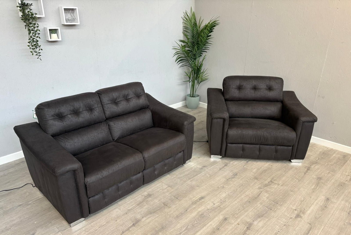 DFS - La-Z-Boy NEW HOLLYWOOD Fabric 2 Seater Sofa + Cuddler Armchair, Power