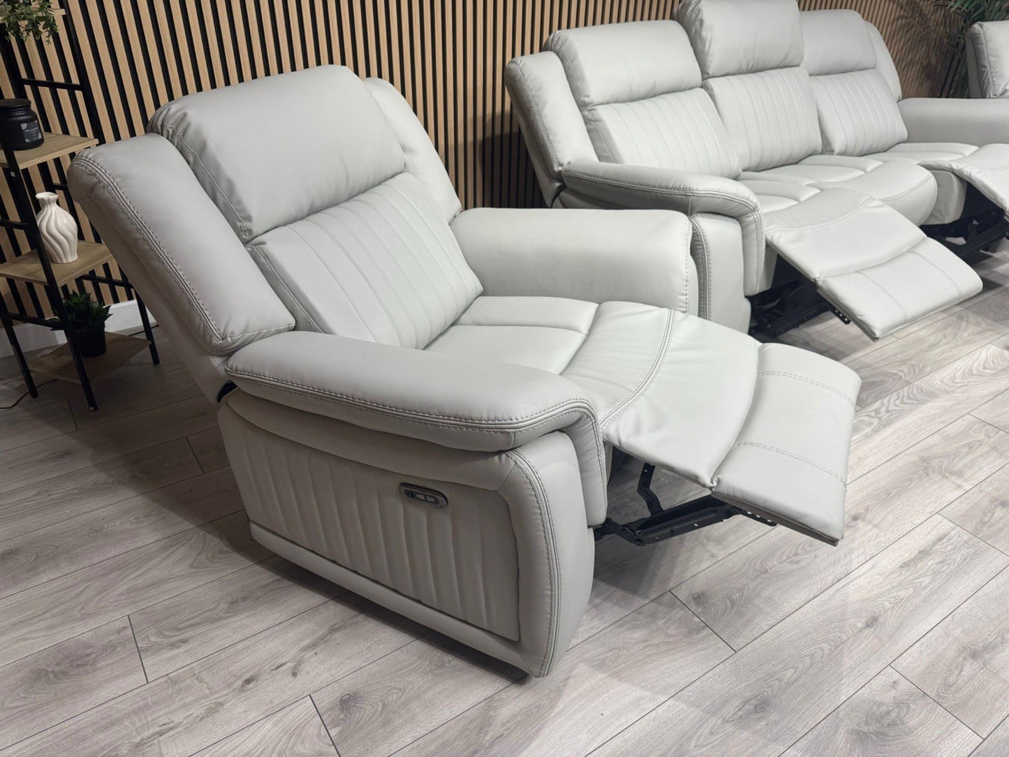 DOMINO Leather 3 Seater Sofa + 2 x Armchairs Set, Power Recliners - RRP £3,495