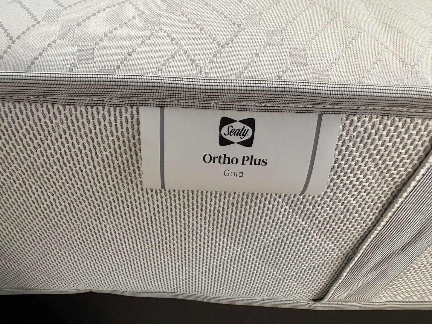 Sealy ORTHO PLUS Gold Firm 5ft Kingsize Mattress - RRP £689