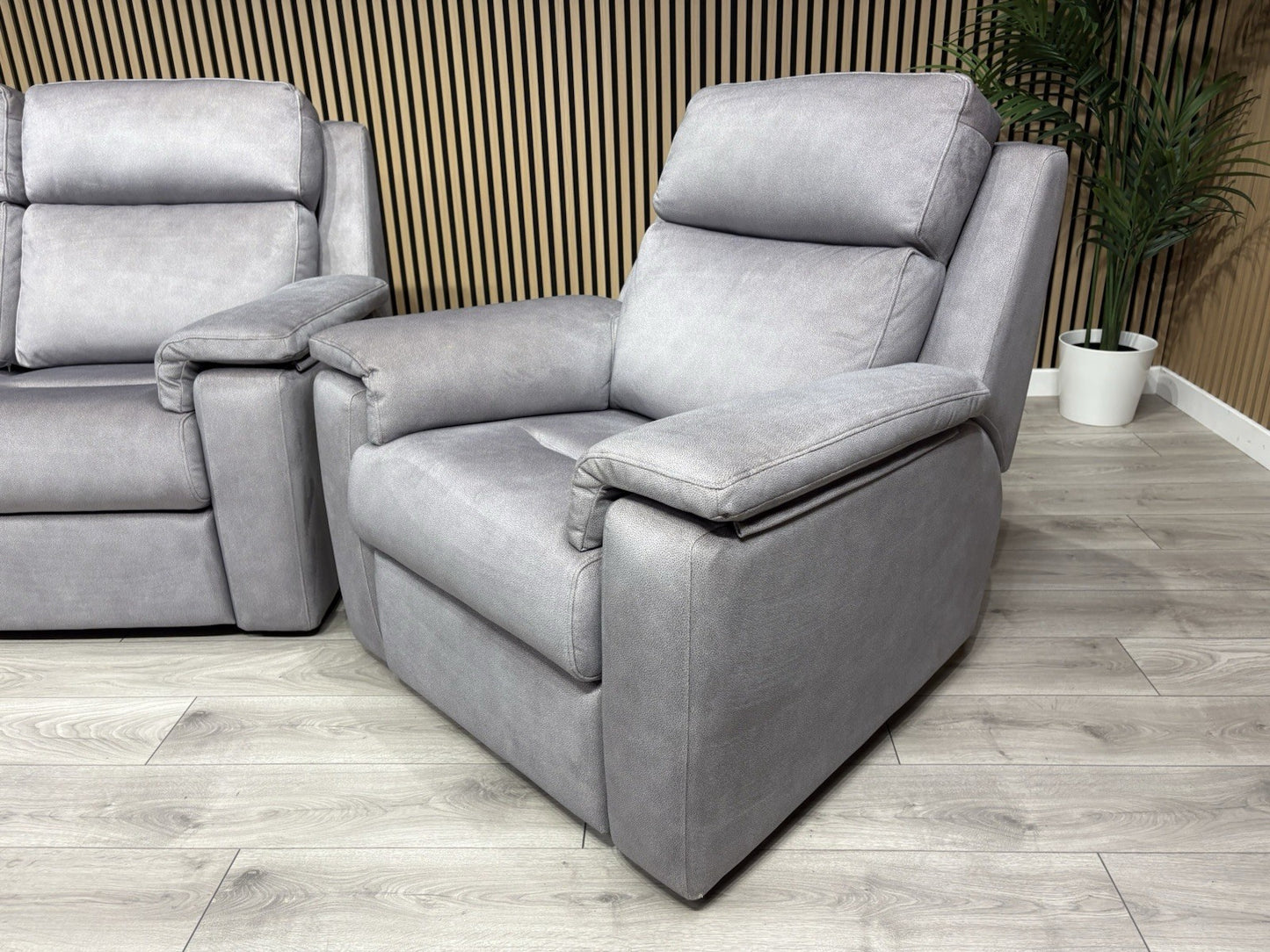 G Plan THORNBURY Fabric 2 Seater Sofa + Armchair, Power Recliners - RRP £5,940