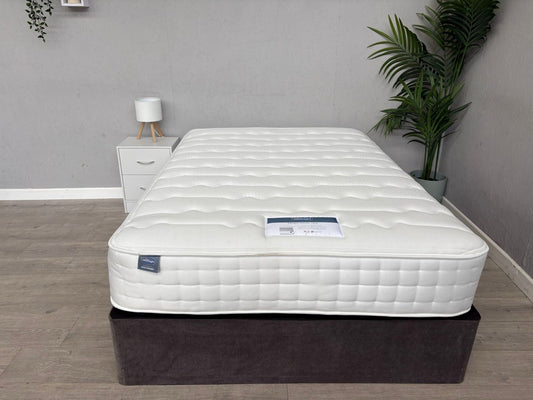 Silentnight Pocket Luxury 2800 Pocket Sprung 4ft 6 Double Mattress - RRP £699