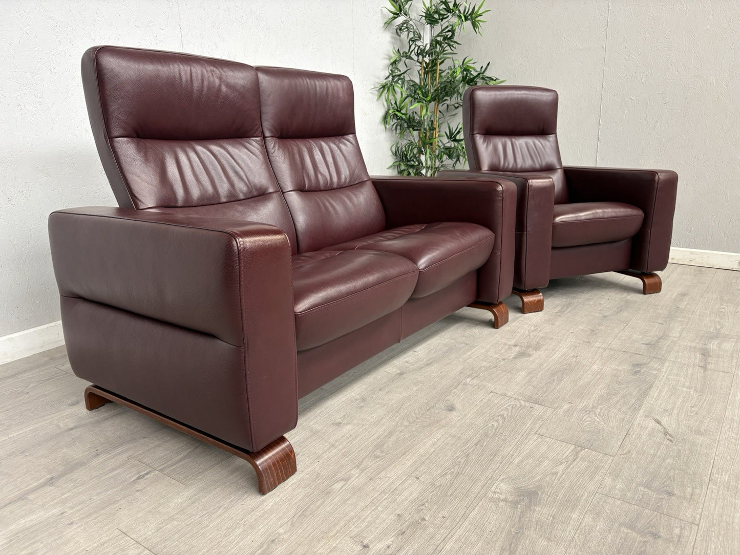 Stressless WAVE Leather High Back 2 Seater Sofa + Armchair - RRP £4,998
