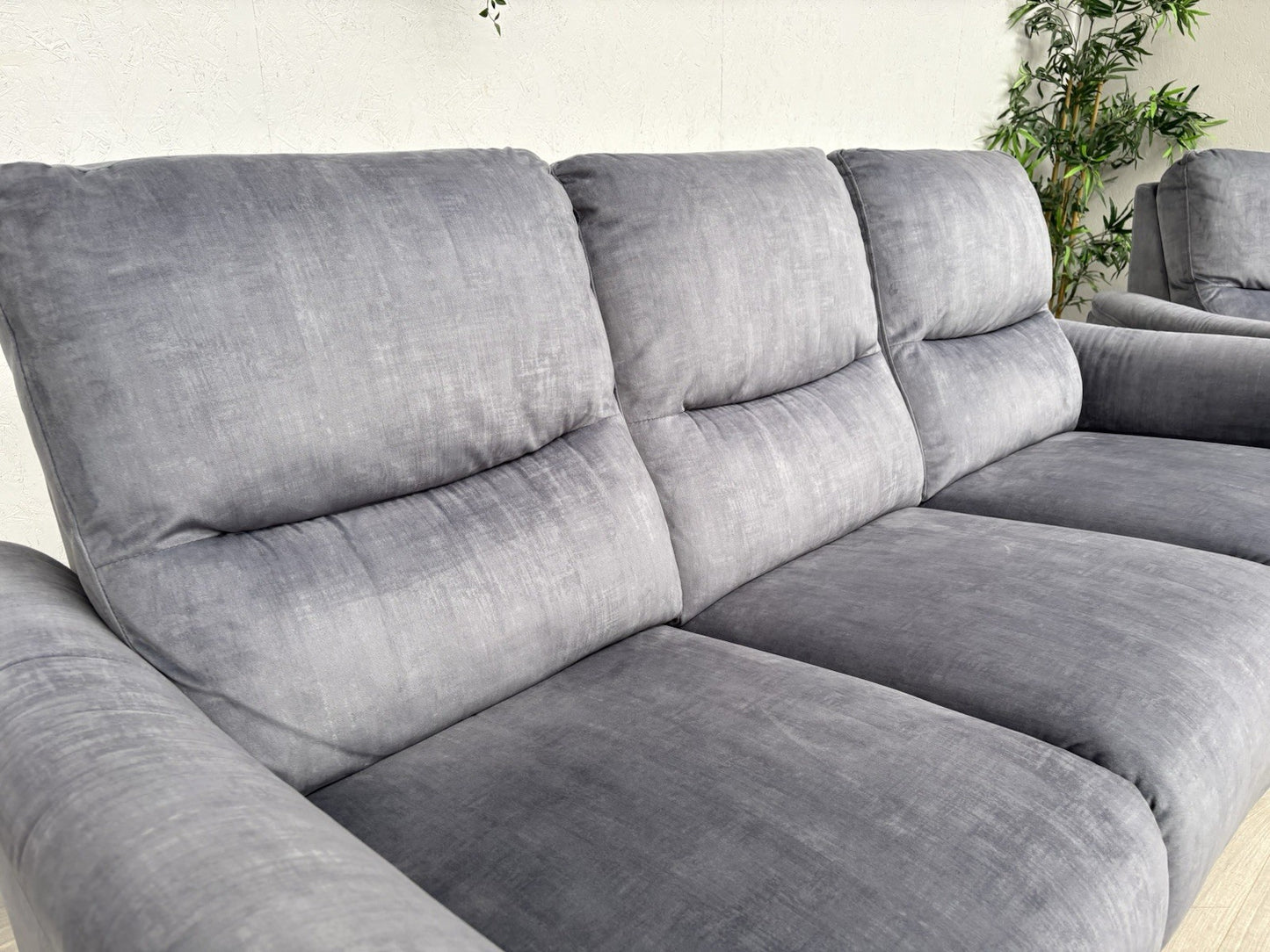 F. Village DAYTONA Fabric 3 + 2 Seater Sofa Set, Power Recliner - RRP £2,490