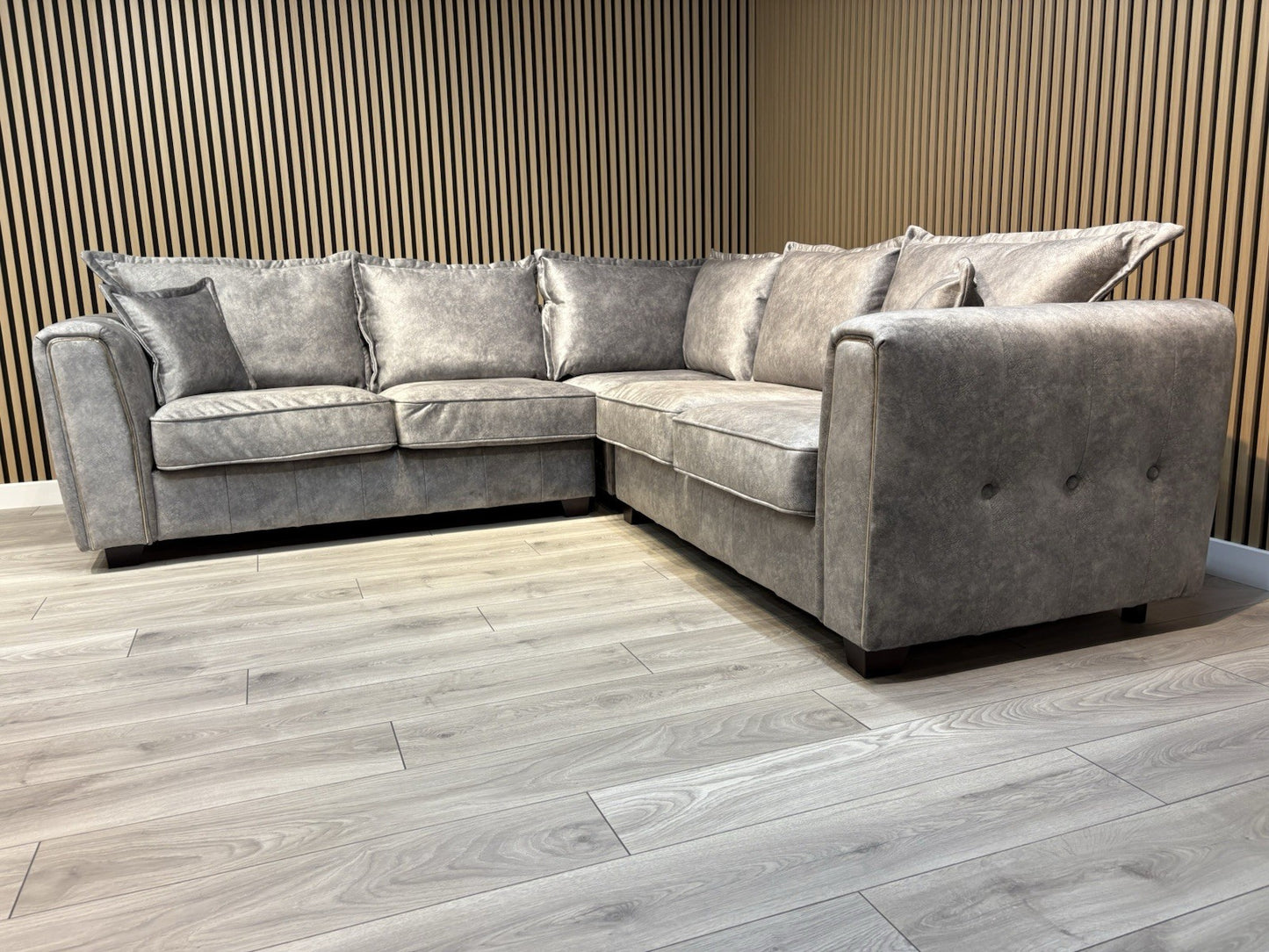 Furniture Village ARIANA Style Small Fabric 2 Corner 2 Sofa - RRP £2,995