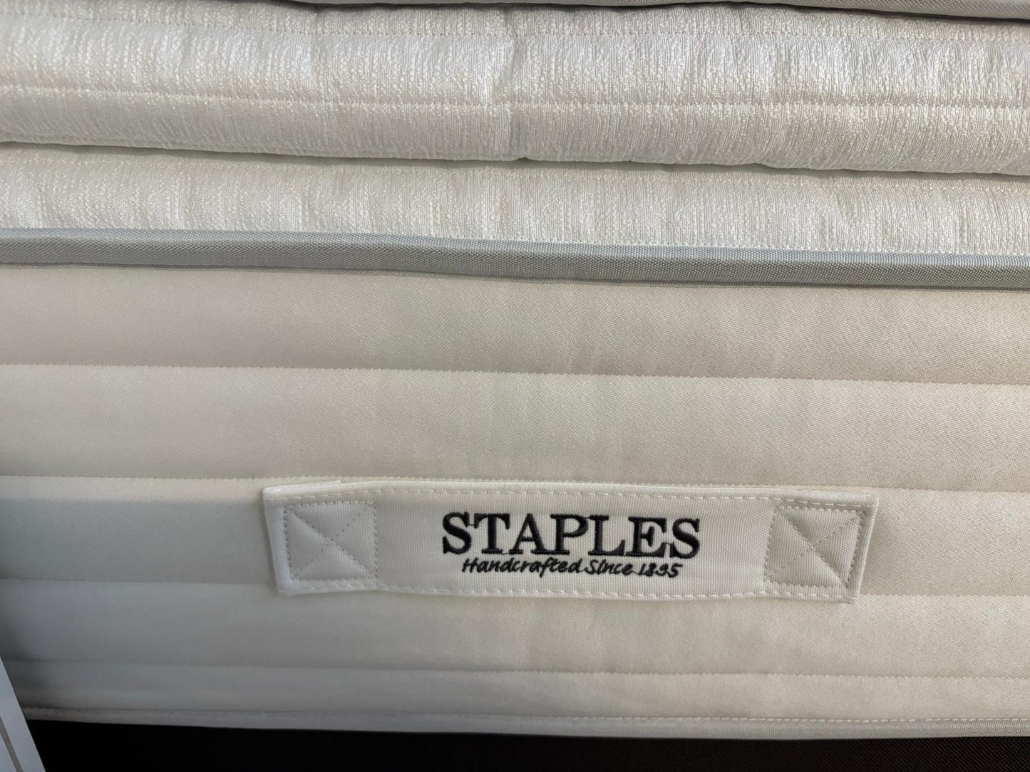 Staples and Co. Eco Latex Refresh Pocket 300 Mattress, 5ft Kingsize - RRP £1,499