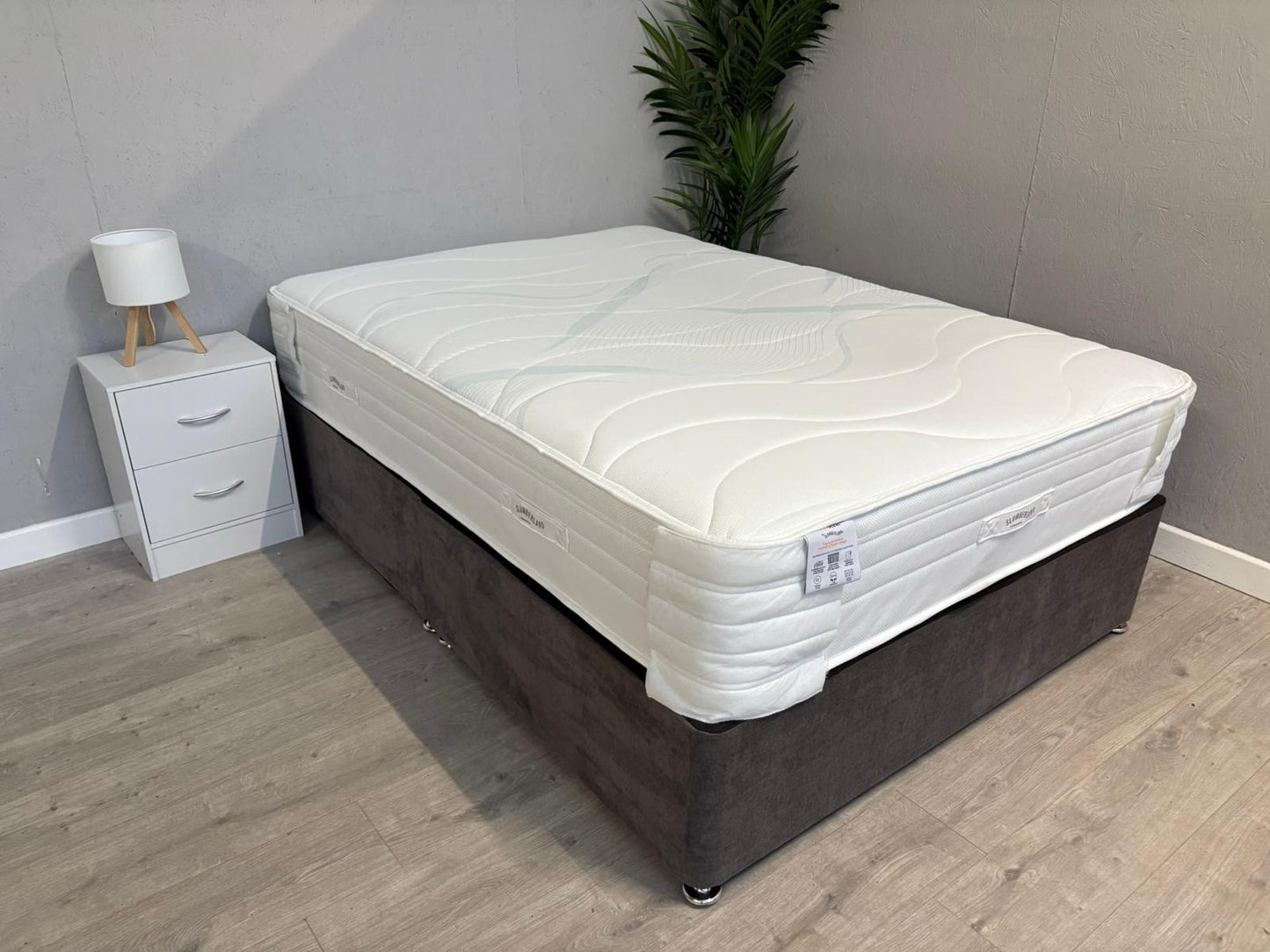 Slumberland AIR 3 Memory 4ft 6 Double Mattress, Extra Firm - RRP £899