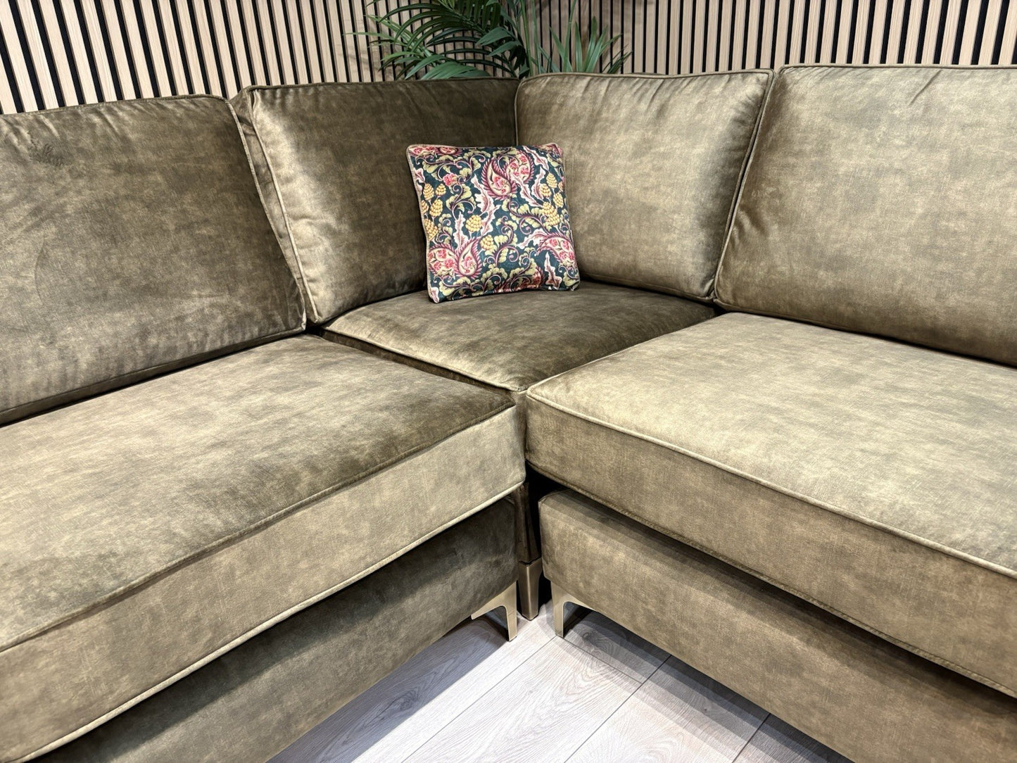 Furniture Village SASHA Fabric Large Corner Sofa ( 3 Corner 3 ) - RRP £3,495