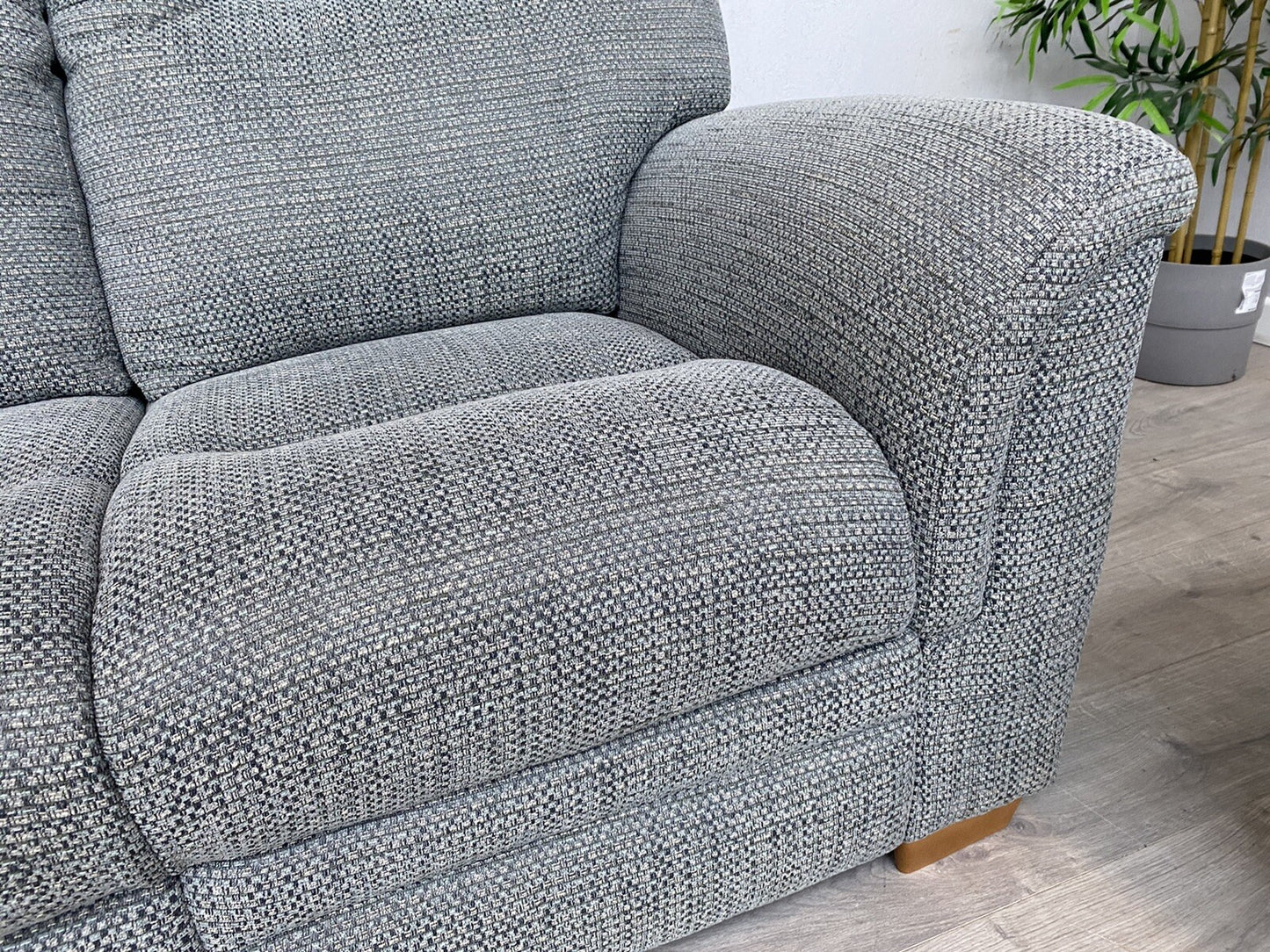 Parker Knoll - HUDSON 23 Fabric 3 Seater + 2 Seater Sofas + Stool - RRP £5,215