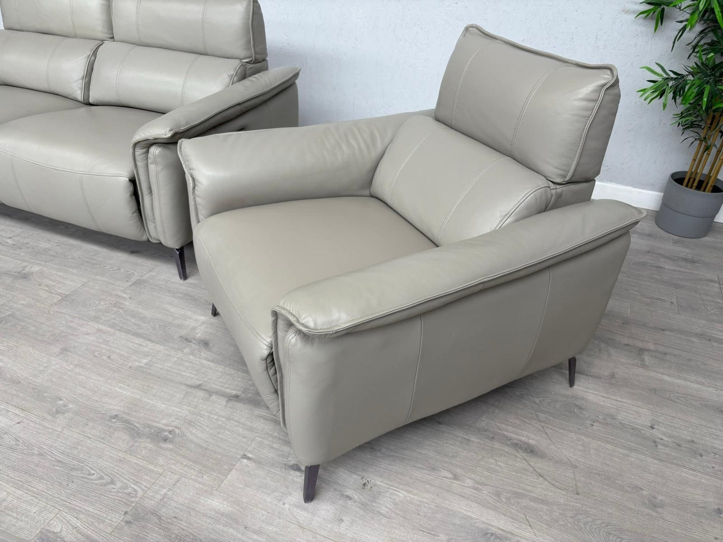F. Village JUDE Leather 3 Seater Sofa + Armchair, Power Recliners - RRP £4,390