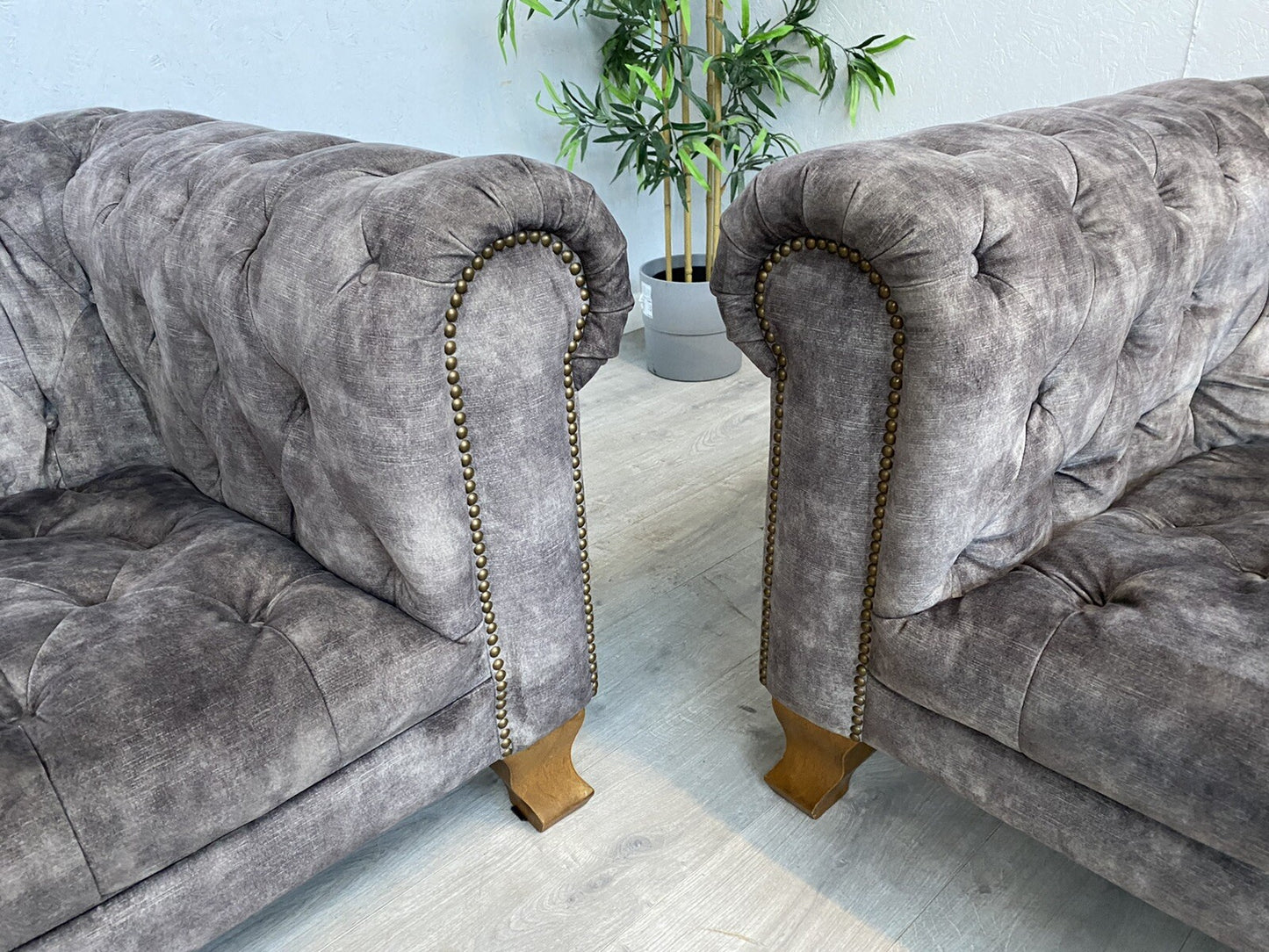 Alexander & James VIVIENNE Fabric Chesterfield 4 Seater Sofa + Snuggler Armchair