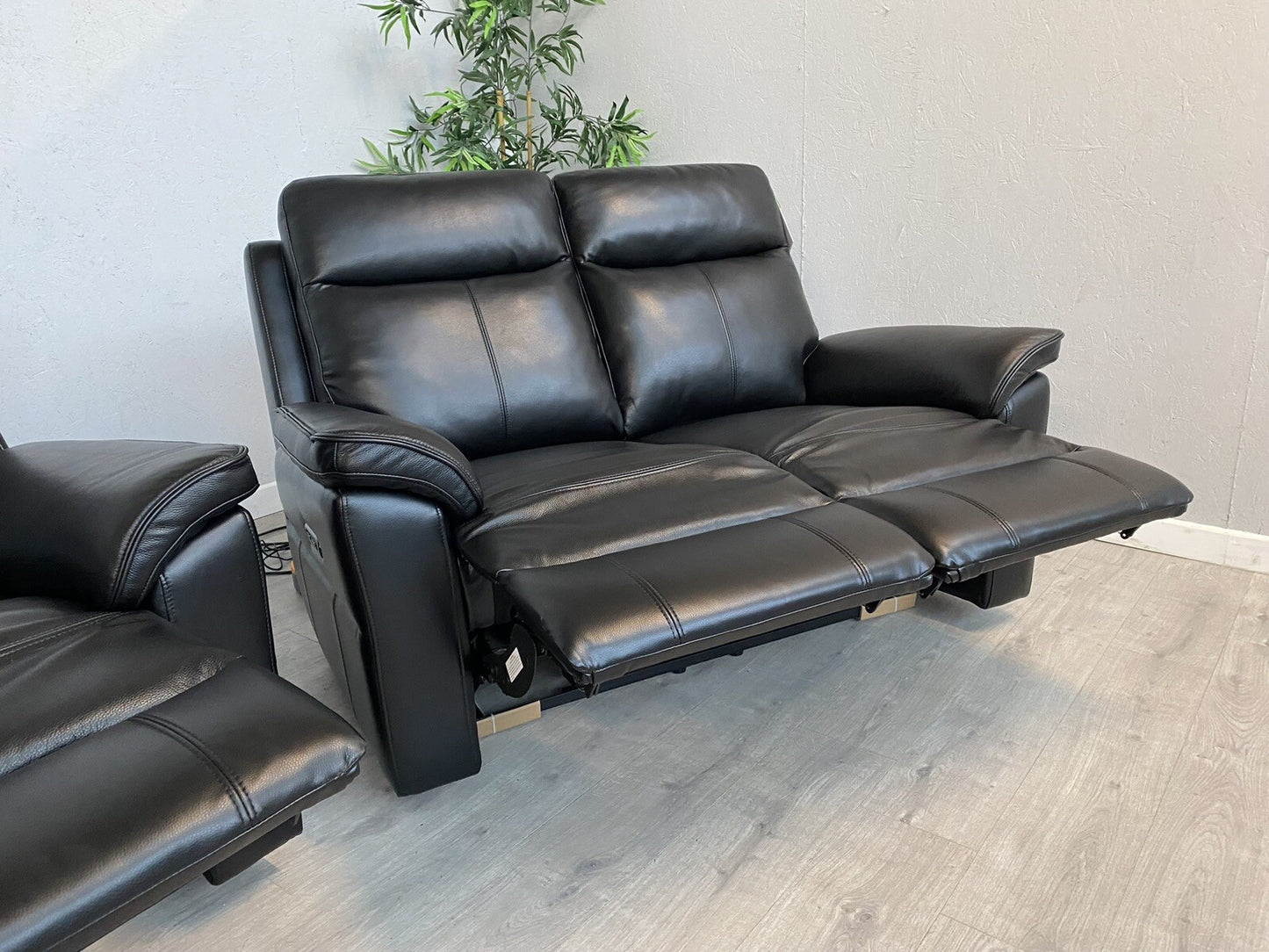 DFS - New Navona Leather 3 + 2 Seater Power Recliner Sofa Set - RRP £3,898