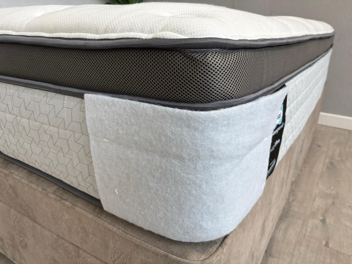 Sealy Elevate Ultra ORWELL 6ft Superking Mattress, Firm - RRP £3,099