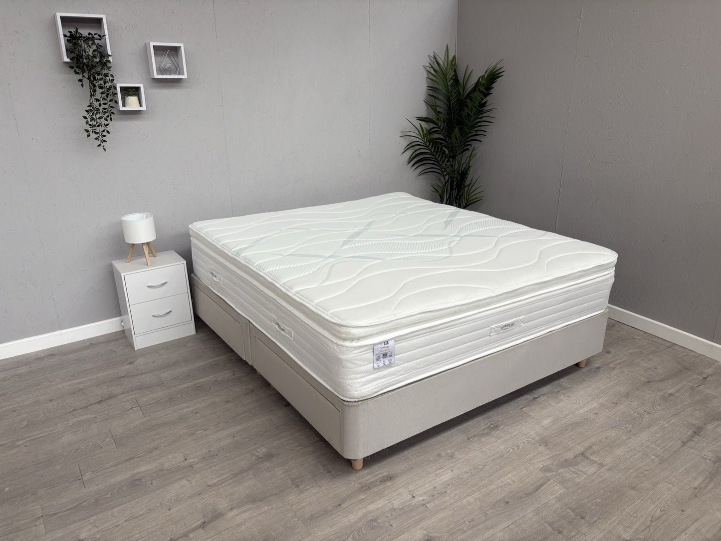Slumberland AIR 9 Memory Pocket 6ft Superking Mattress, Firm - RRP £1,249