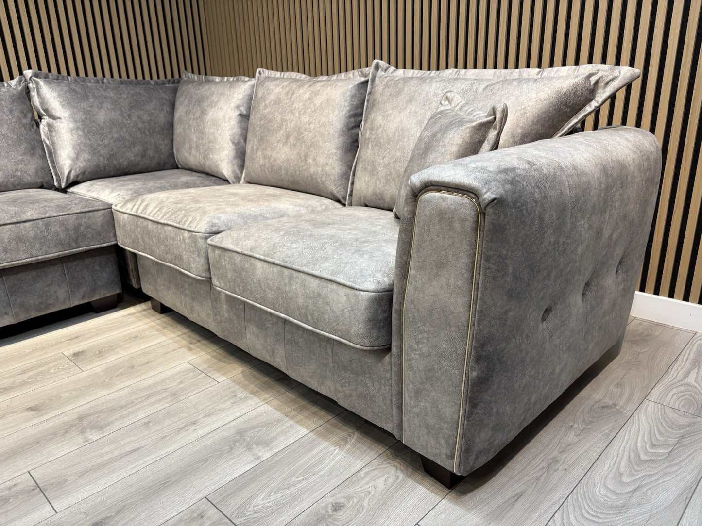 Furniture Village ARIANA Style Small Fabric 2 Corner 2 Sofa - RRP £2,995