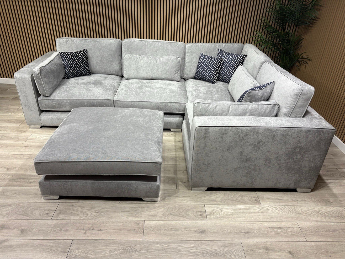 Sofology CAVALLI Style Fabric 3 Corner 1.5 Sofa + Footstool, Silver - RRP £5398