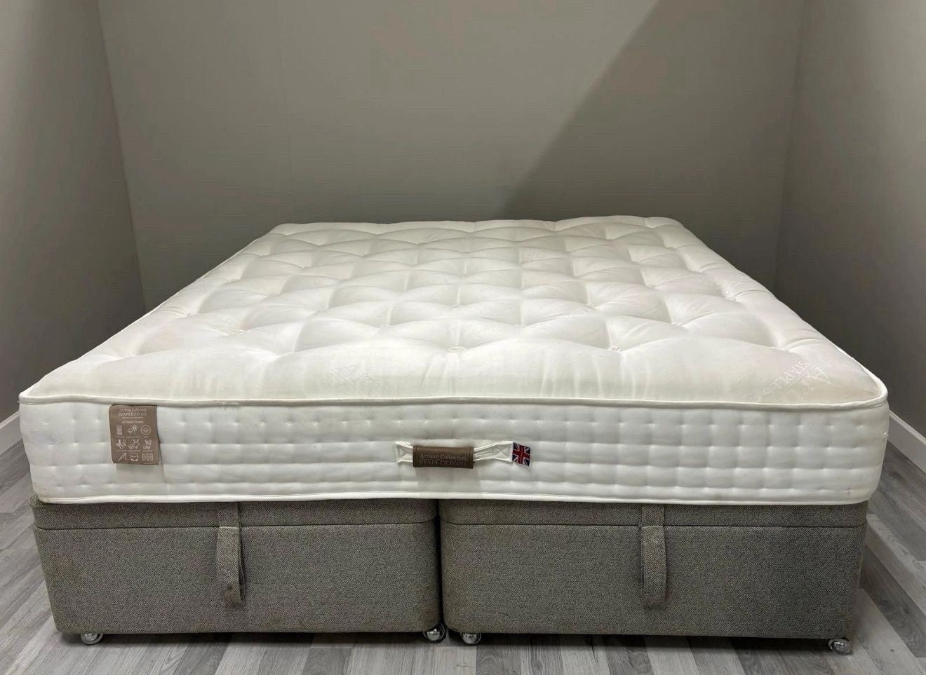 Staples and Co Artisan Utopia Firm Mattress 6ft Superking - RRP £2299