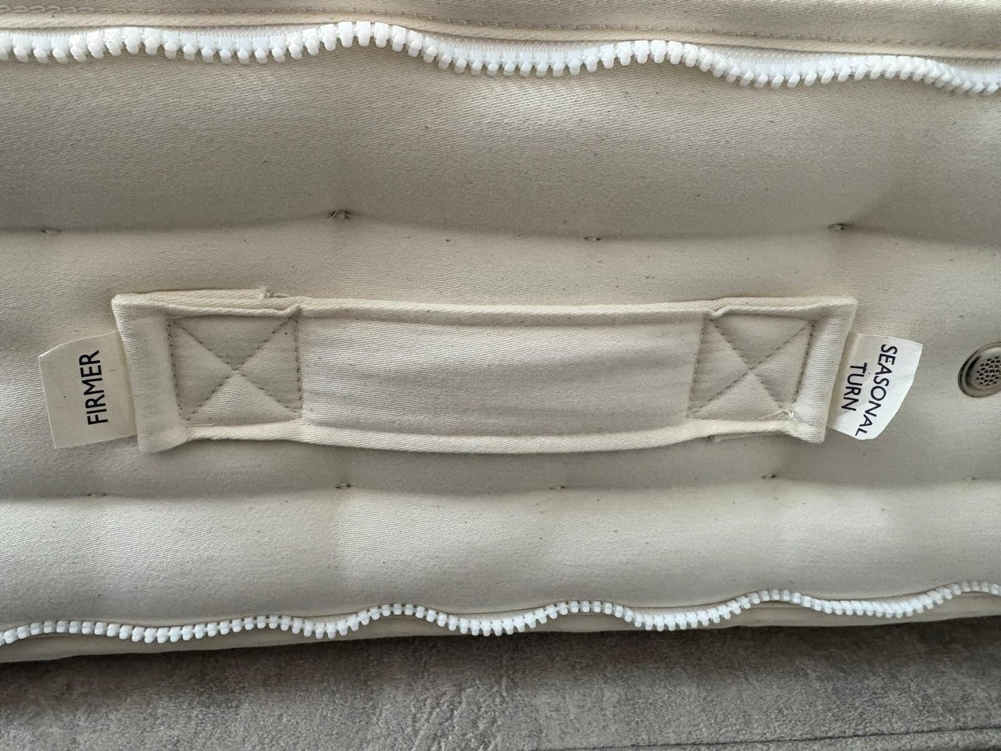 Hypnos Luxurious Earth 02 6ft Superking Mattress Zip and Link, Firmer RRP £3,299