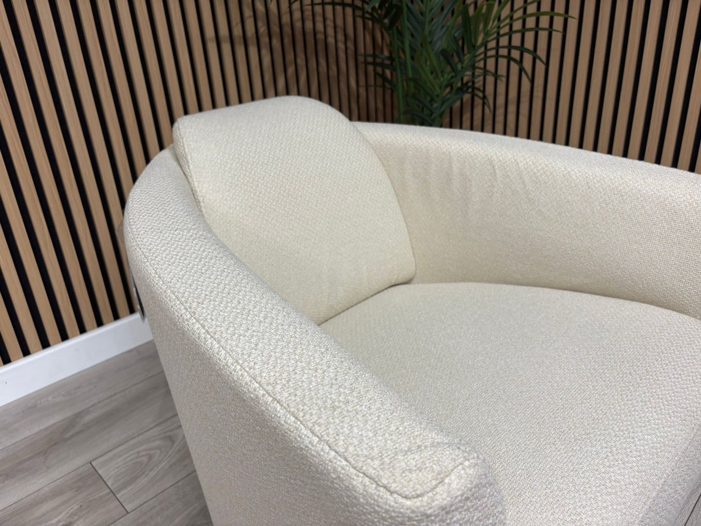 Furniture Village Nicoletti KETTY Fabric Accent Chair / Armchair - RRP £1,295