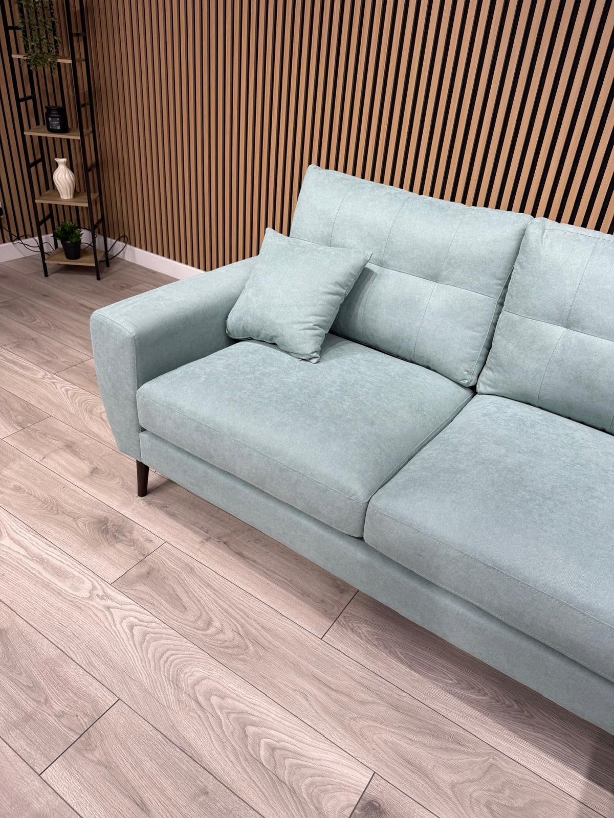 Laura Ashley - 3 Seater Chaise Sofa RRP £1699