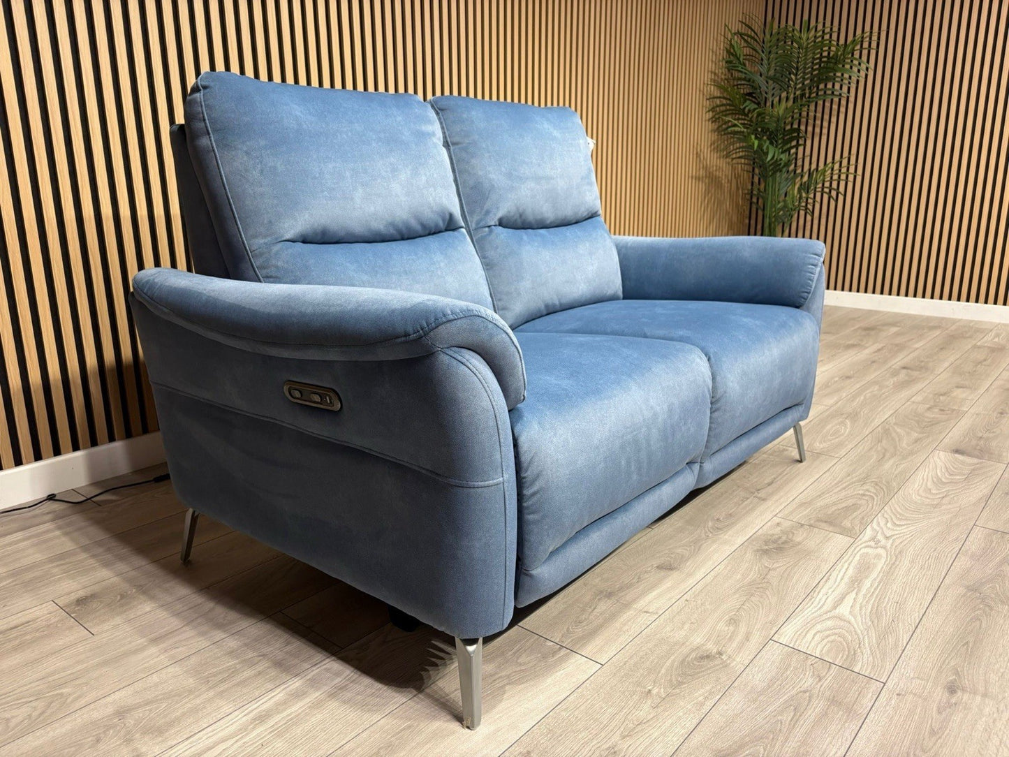 Furniture Village DAYTONA Fabric 2 Seater Power Recliner Sofa - RRP £1,395