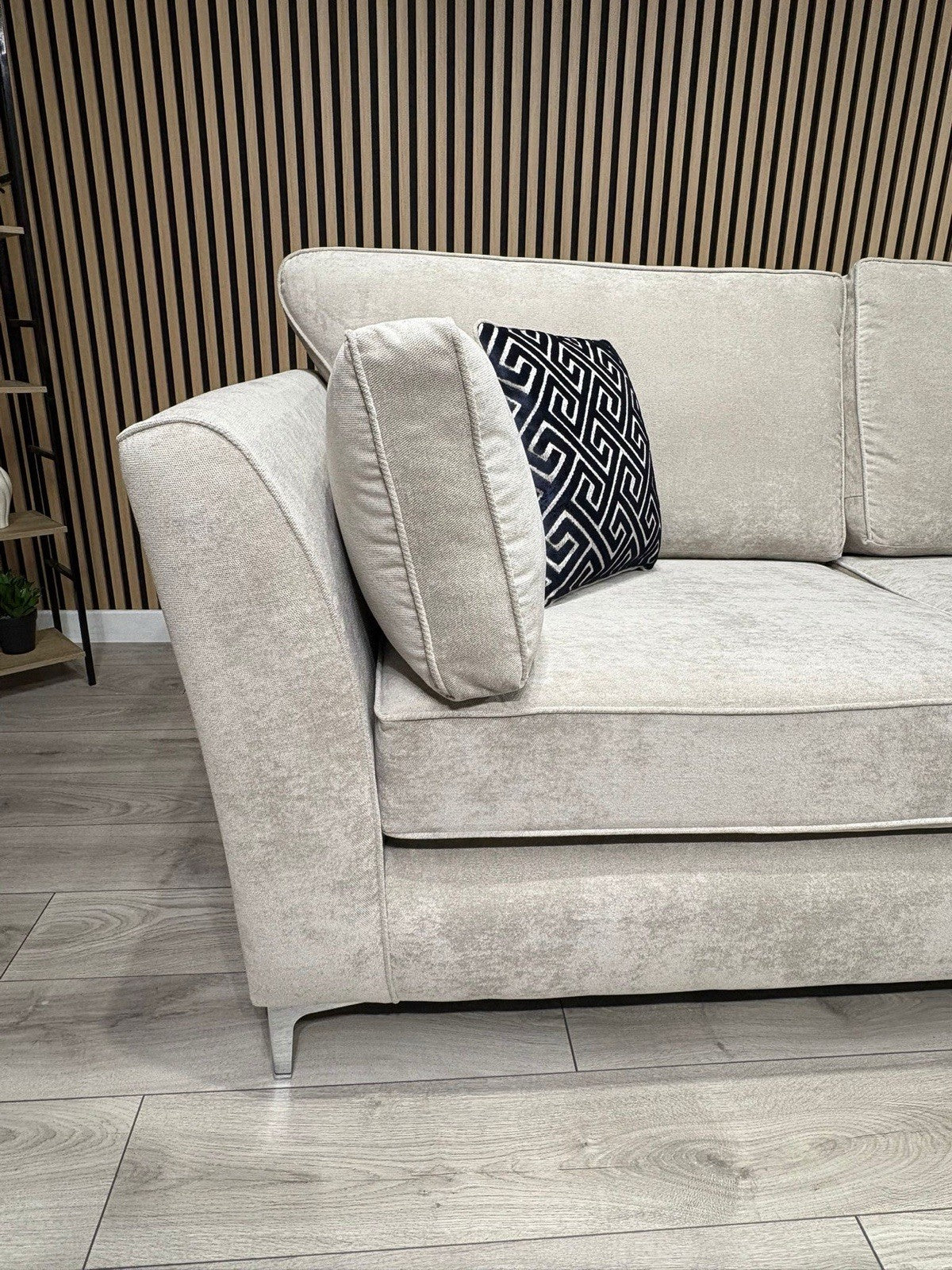 Furniture Village SASHA Fabric RHF Corner Sofa ( 3 Corner 1 ) - RRP £3,295