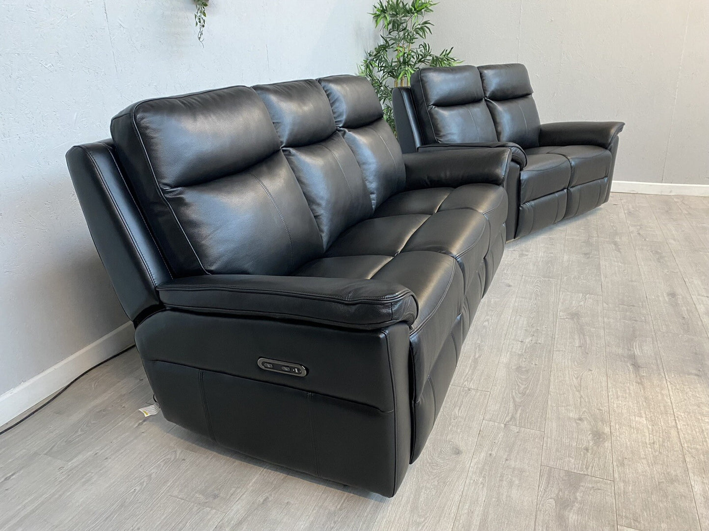 DFS - New Navona Leather 3 + 2 Seater Power Recliner Sofa Set - RRP £3,898