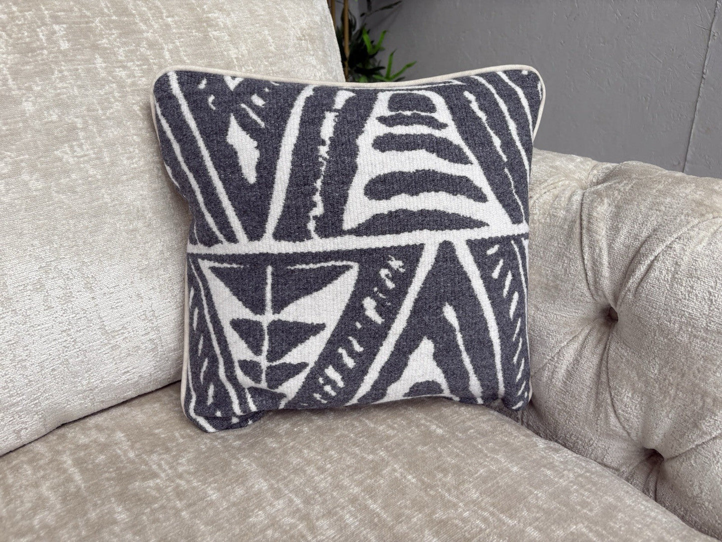 Westbridge - LUCILLE Extra Large Fabric 4 Seater Sofa, Oyster - RRP £2,695