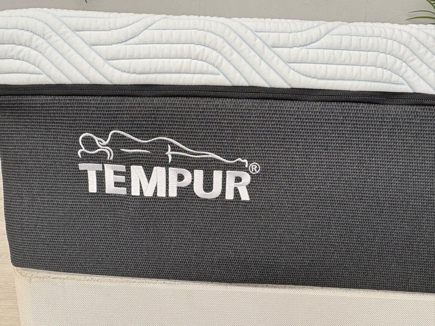 Tempur PRO LUXE 6ft Superking Split Mattress, Medium / Firm - RRP £3,798