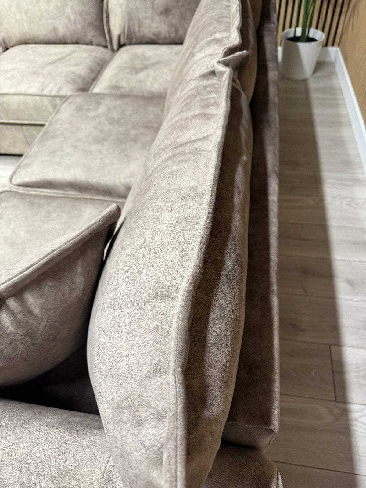Furniture Village ARIANA Style Small Fabric 2 Corner 2 Sofa - RRP £2,995