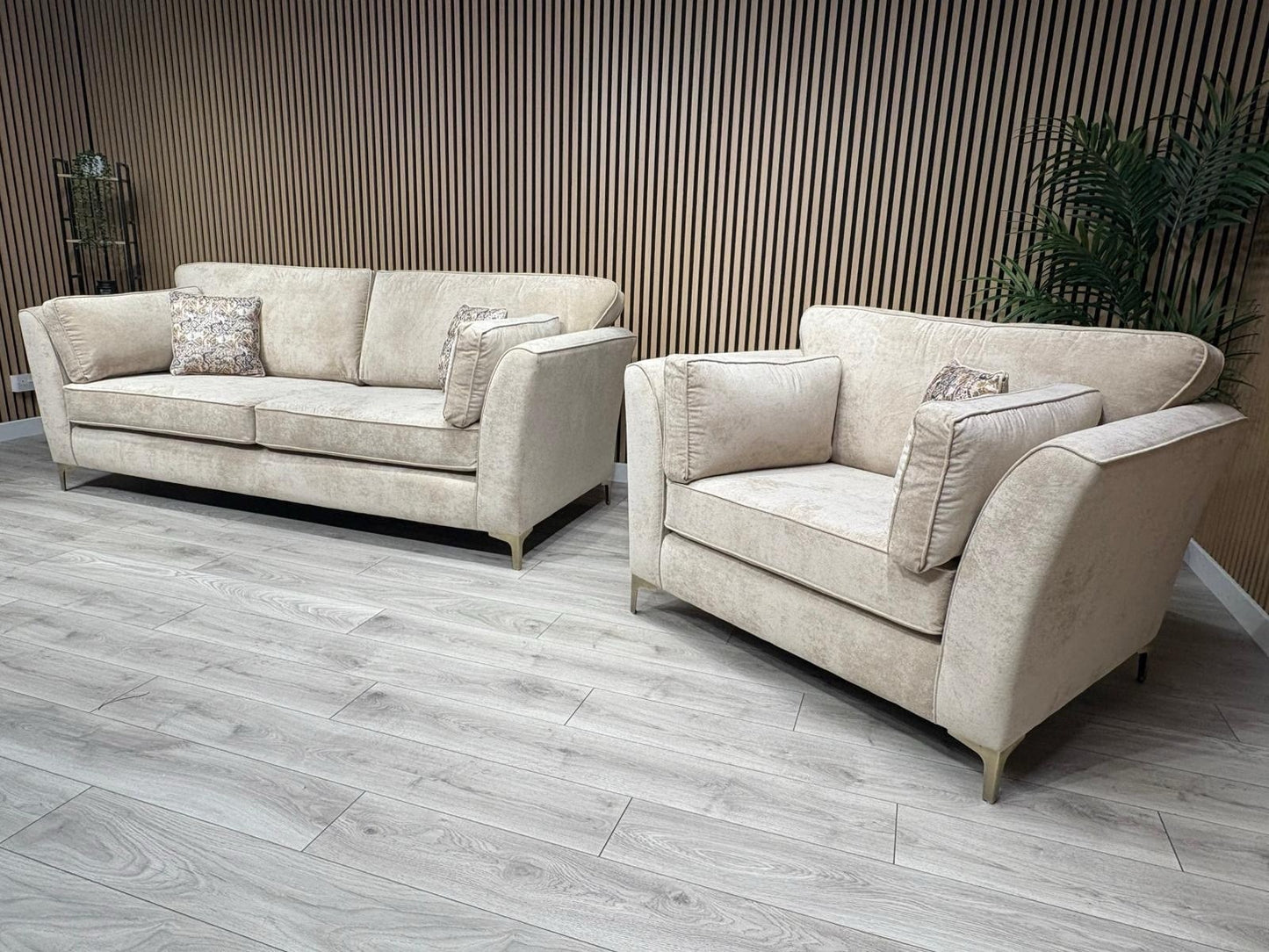 Furniture Village SASHA Fabric 4 Seater Sofa + Large Cuddle Armchair - RRP £3490