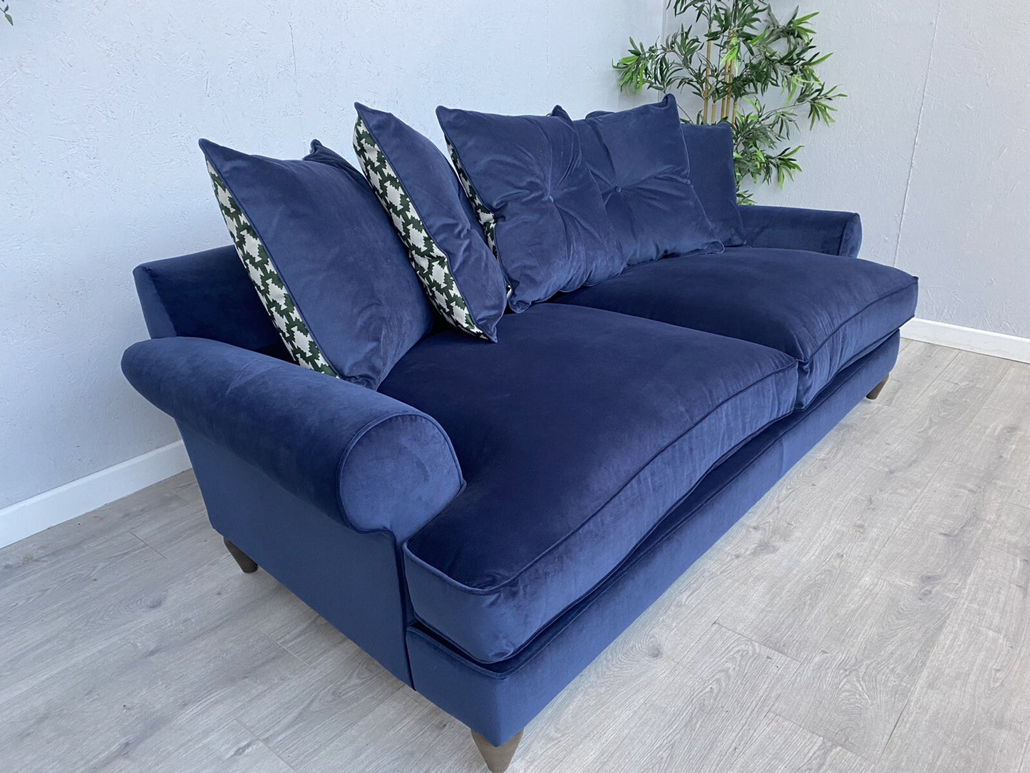 F.V. The Lounge Co. BRONWYN Fabric 4 Seater Scatter Back Sofa - RRP £1,995