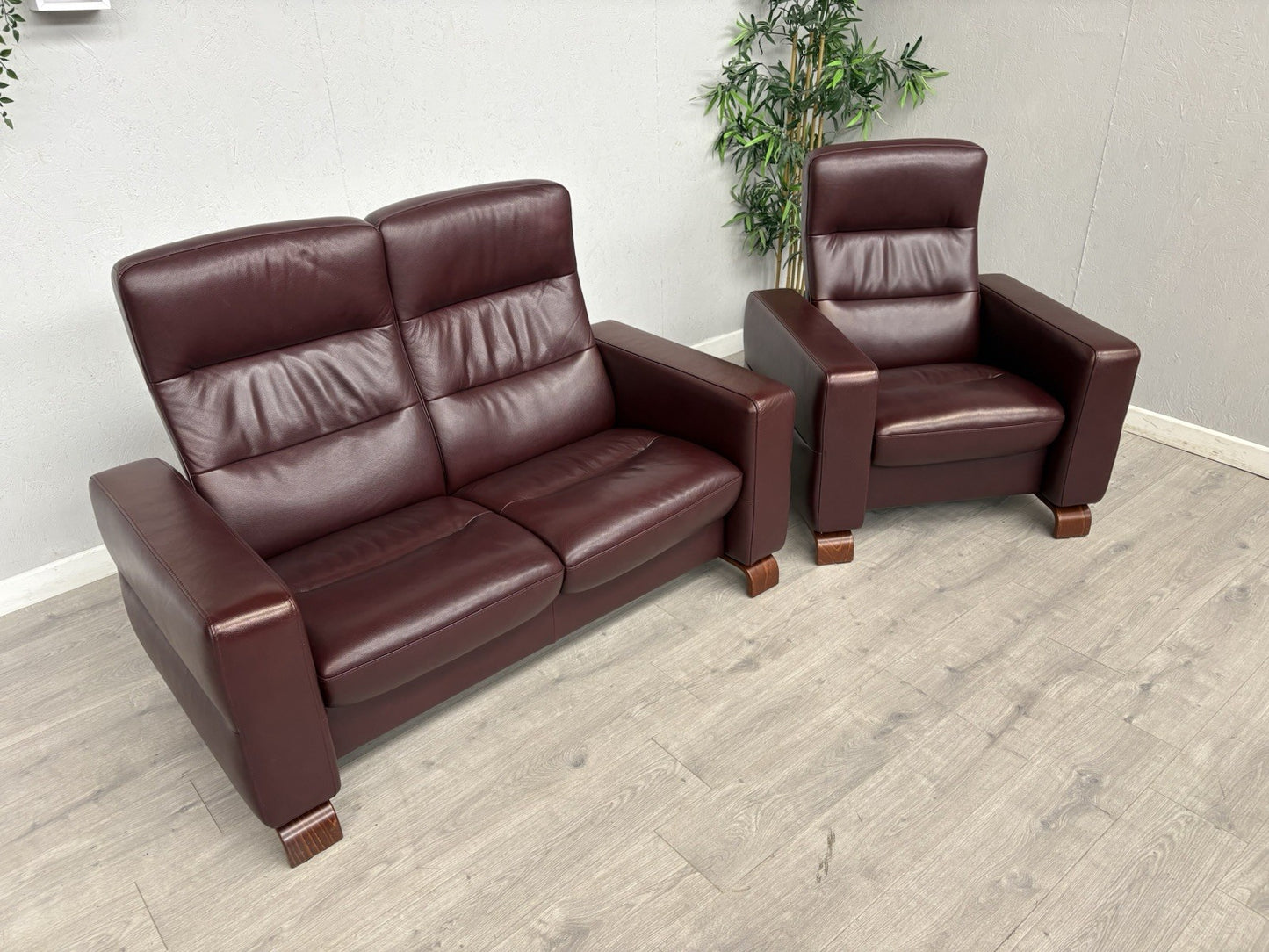 Stressless WAVE Leather High Back 2 Seater Sofa + Armchair - RRP £4,998