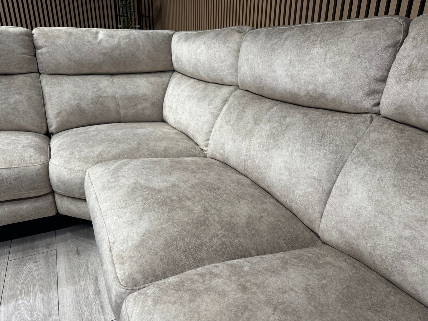Furniture Village CONTEMPO Fabric LHF Open End Chaise Corner Sofa - RRP £2,295