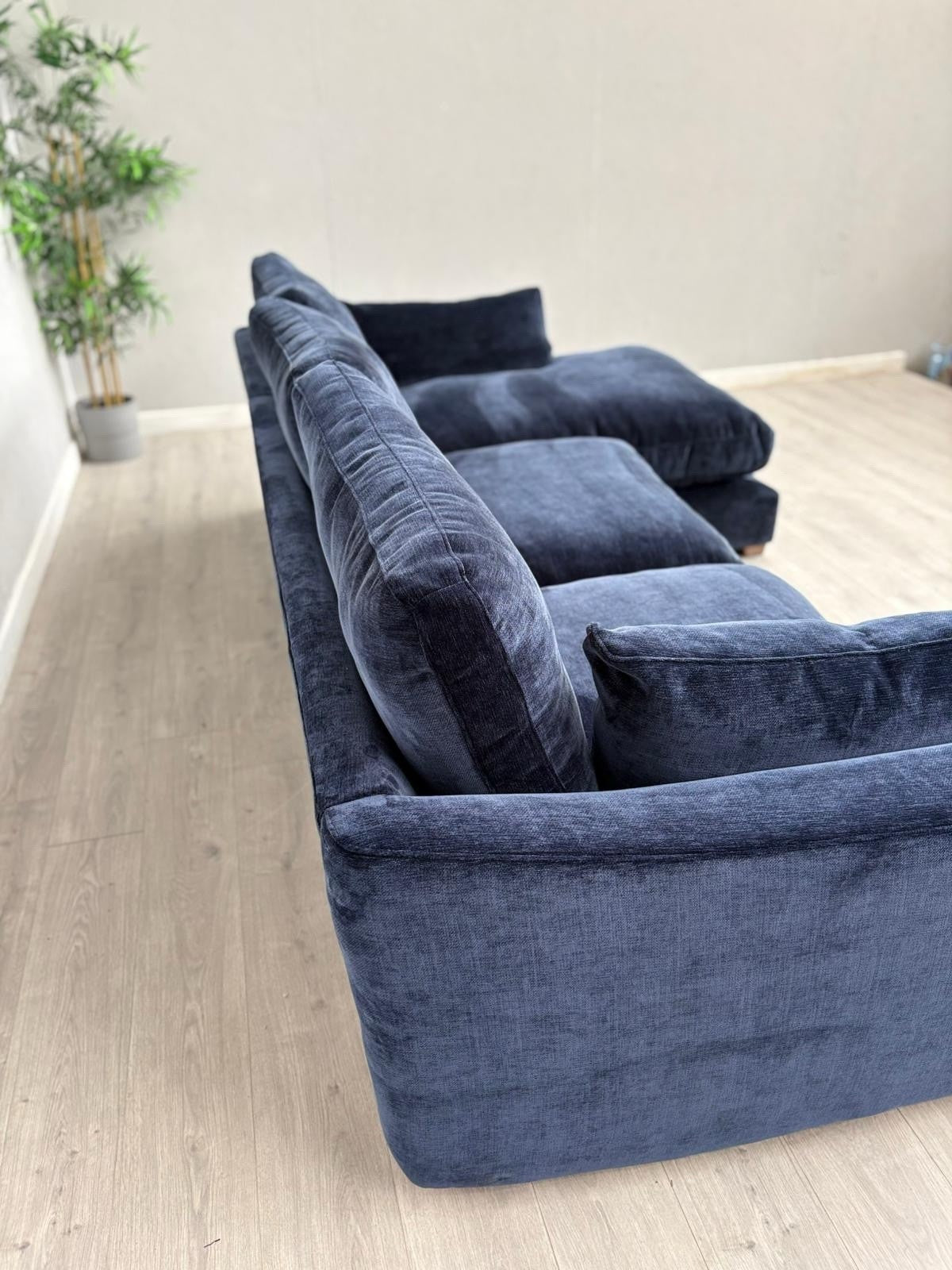 Westbridge PARKER / Sofology CAVALLI Style Fabric Chaise Corner Sofa - RRP £4999