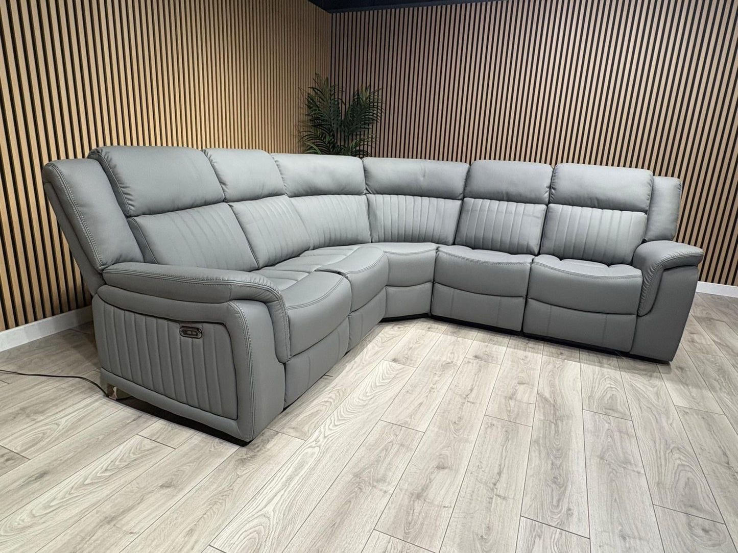 DOMINO Leather Modular Corner Sofa Set, Power Recliners - RRP £2,995