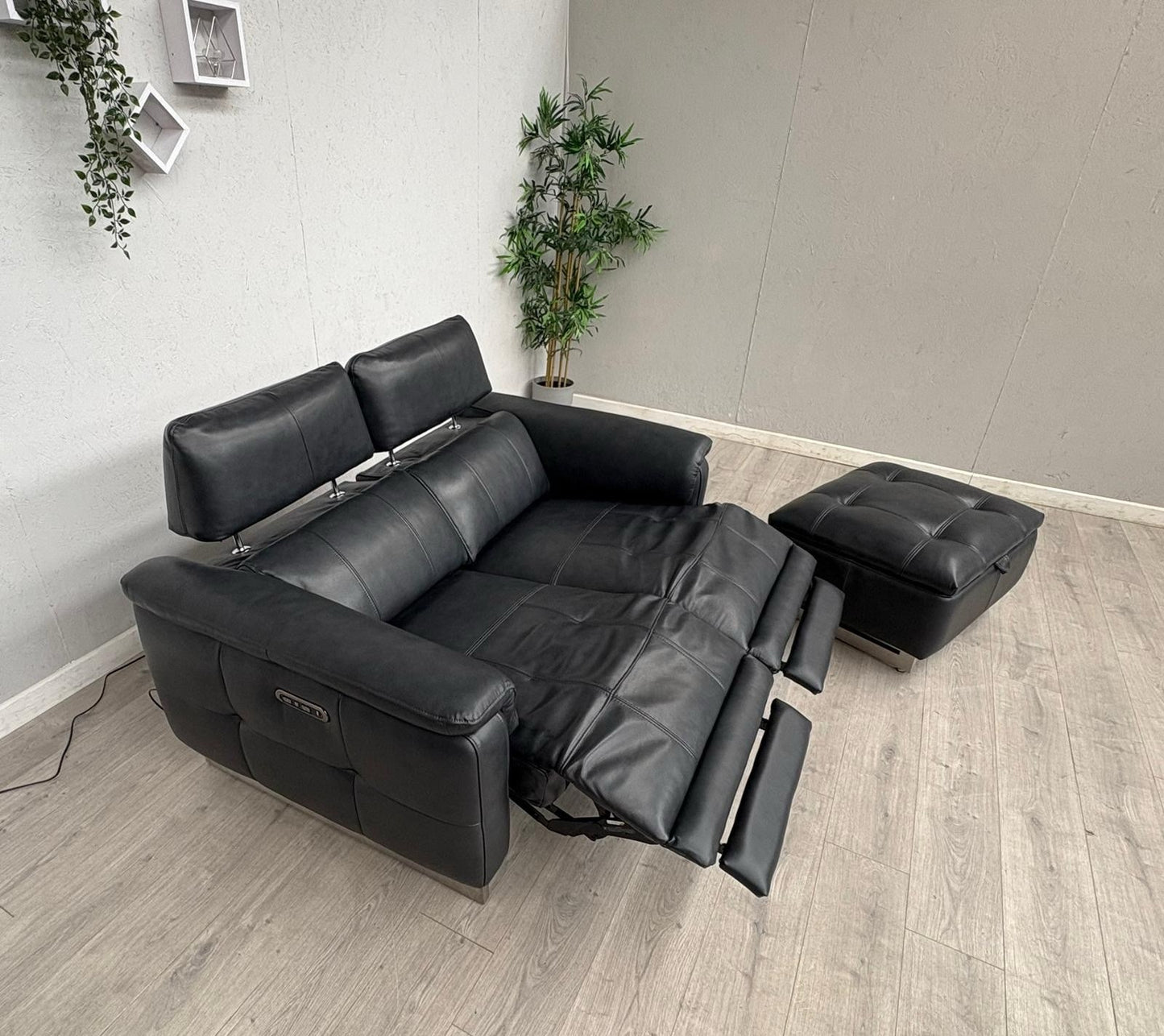 Furniture Village MOET Leather 2 Seater Power Recliner Sofa + Stool - RRP £3,290