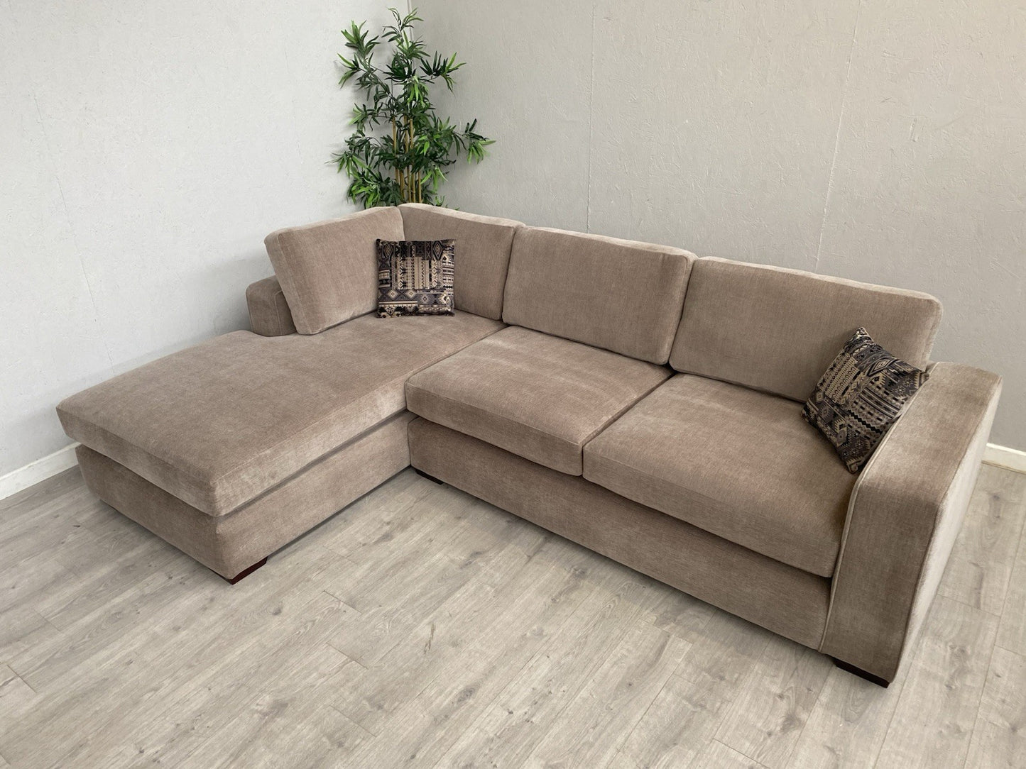 DFS - LAMBOURN Style Fabric LHF Large Chaise Corner Sofa - RRP £2,999
