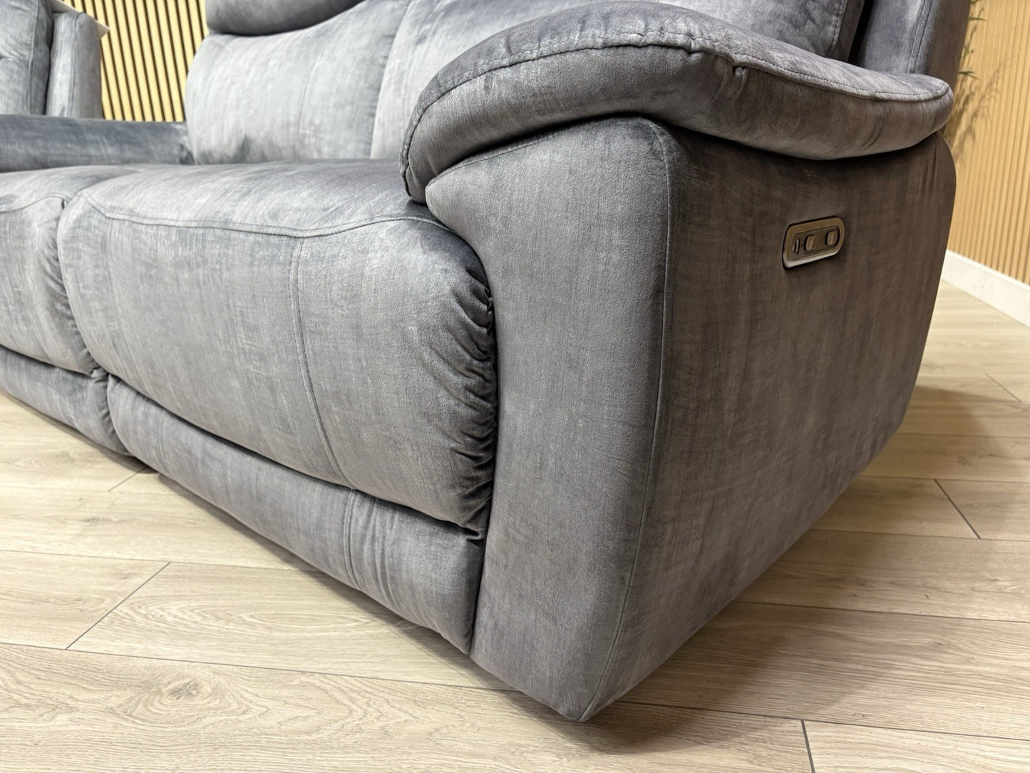 Furniture Village SLOANE Fabric 3 Seater Power Recliner Sofa - RRP £1,095