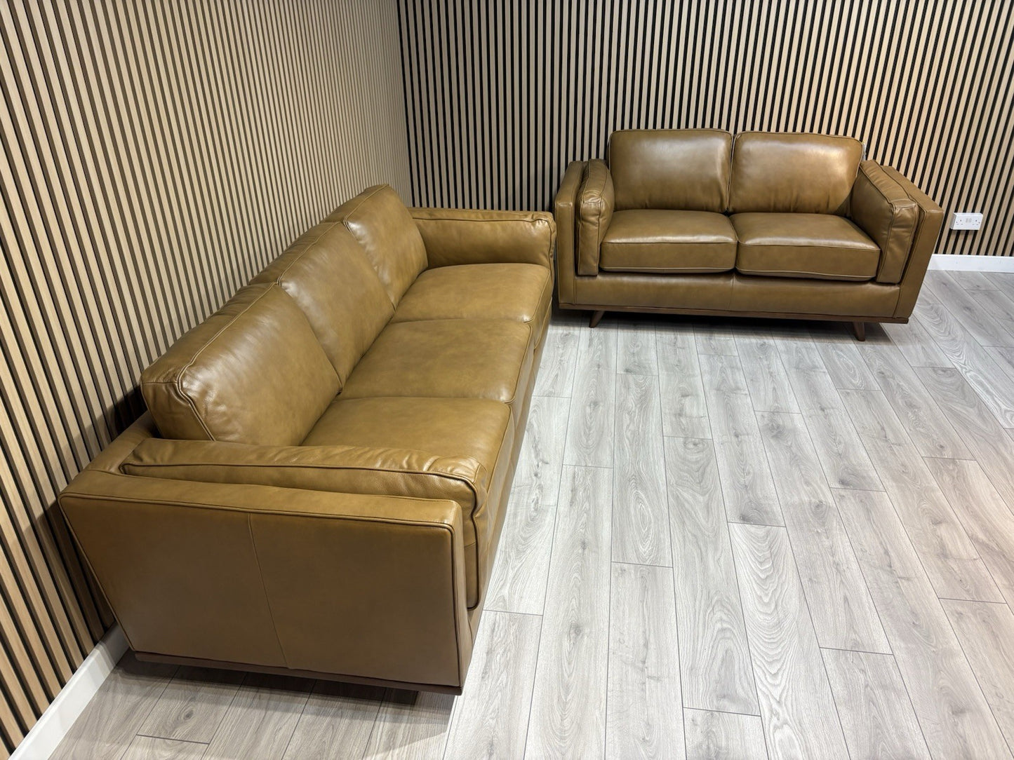 John Lewis Sample VALENCIA 3 Seater + 2 Seater Leather Sofa Set - RRP £4,398
