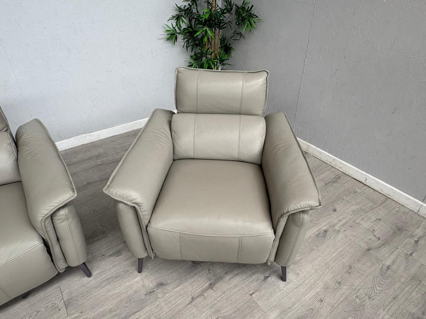 F. Village JUDE Leather 3 Seater Sofa + Armchair, Power Recliners - RRP £4,390